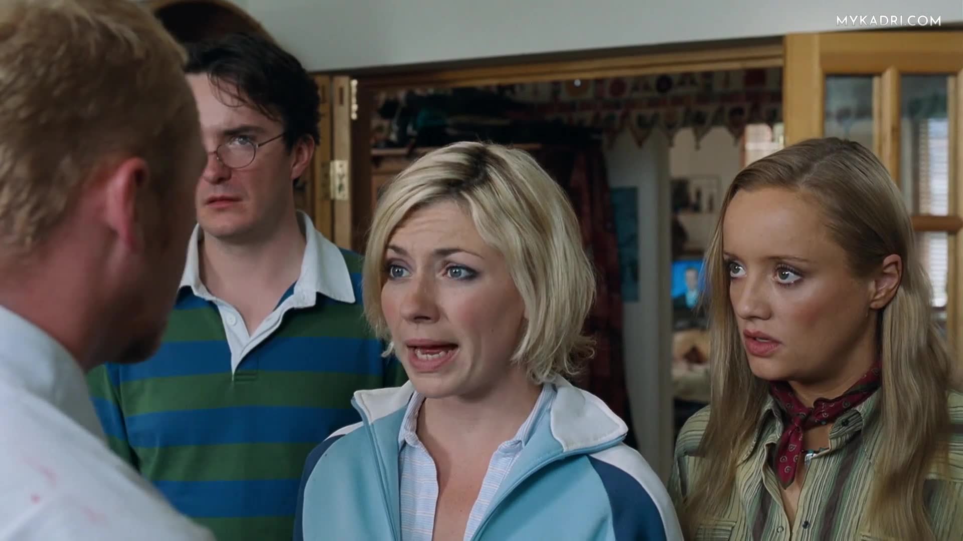 ზომბი სახელად შონი ქართულად / Shaun of the Dead (2004) poster